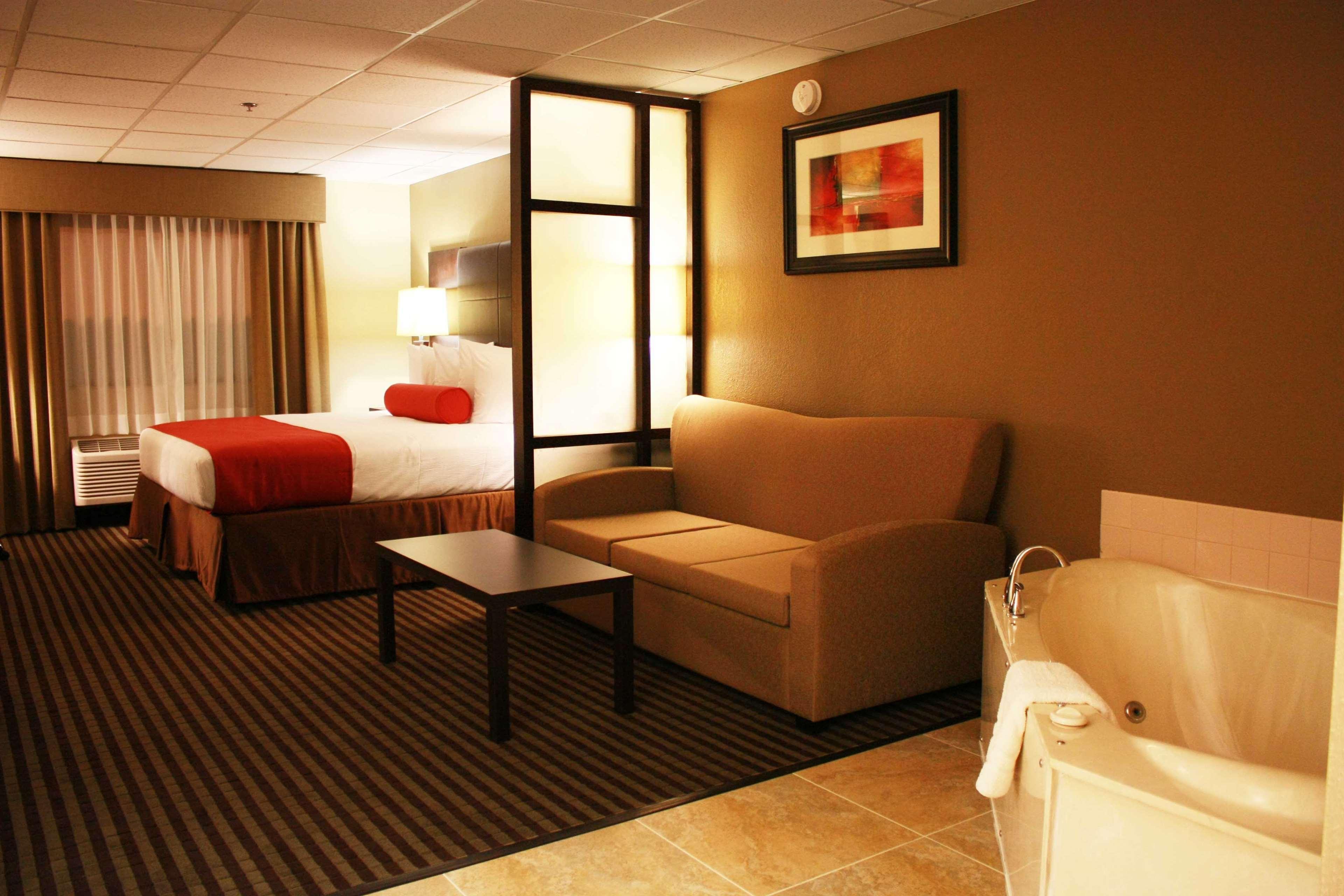 Comfort Inn & Suites Copley Akron Екстериор снимка