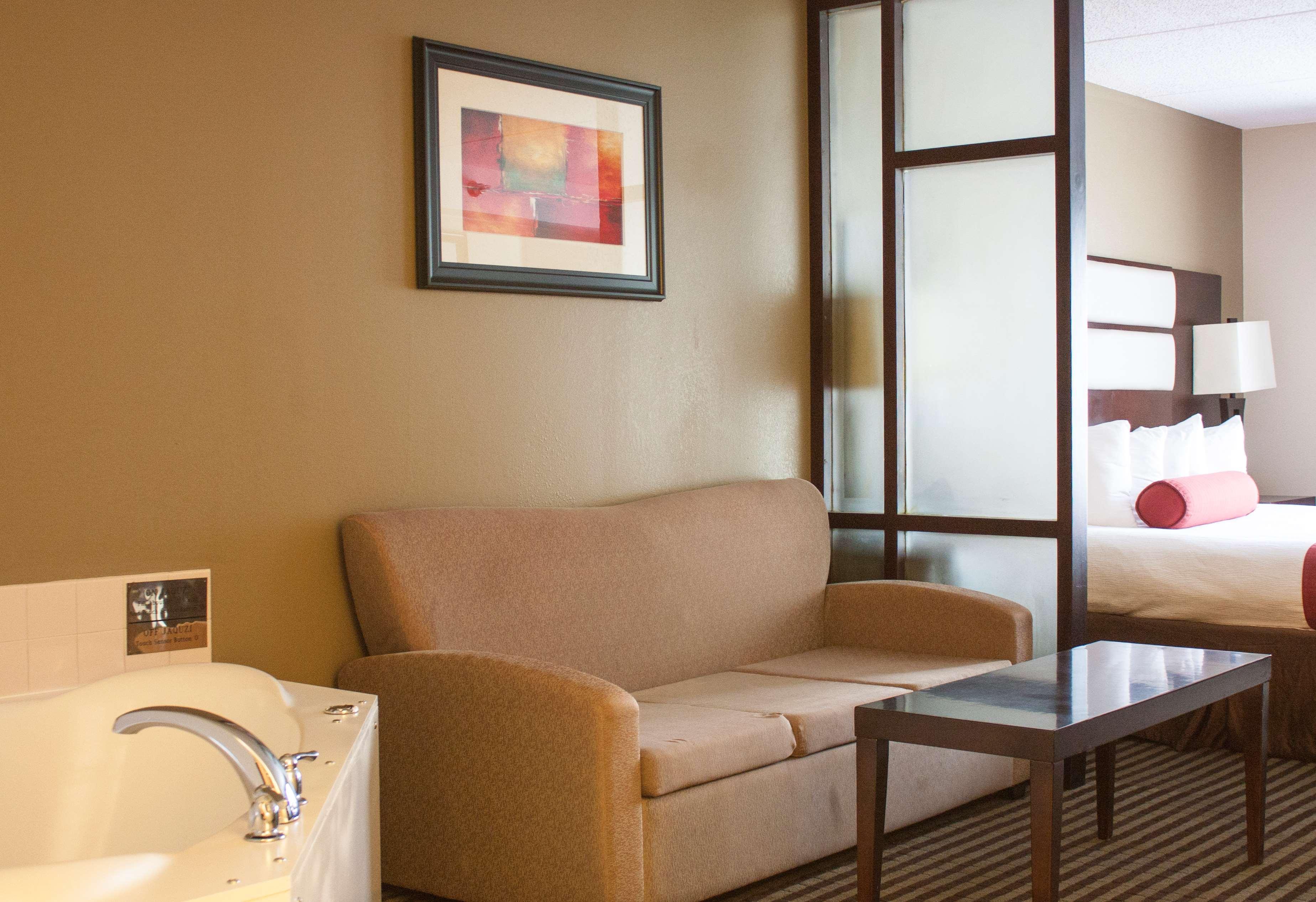 Comfort Inn & Suites Copley Akron Екстериор снимка