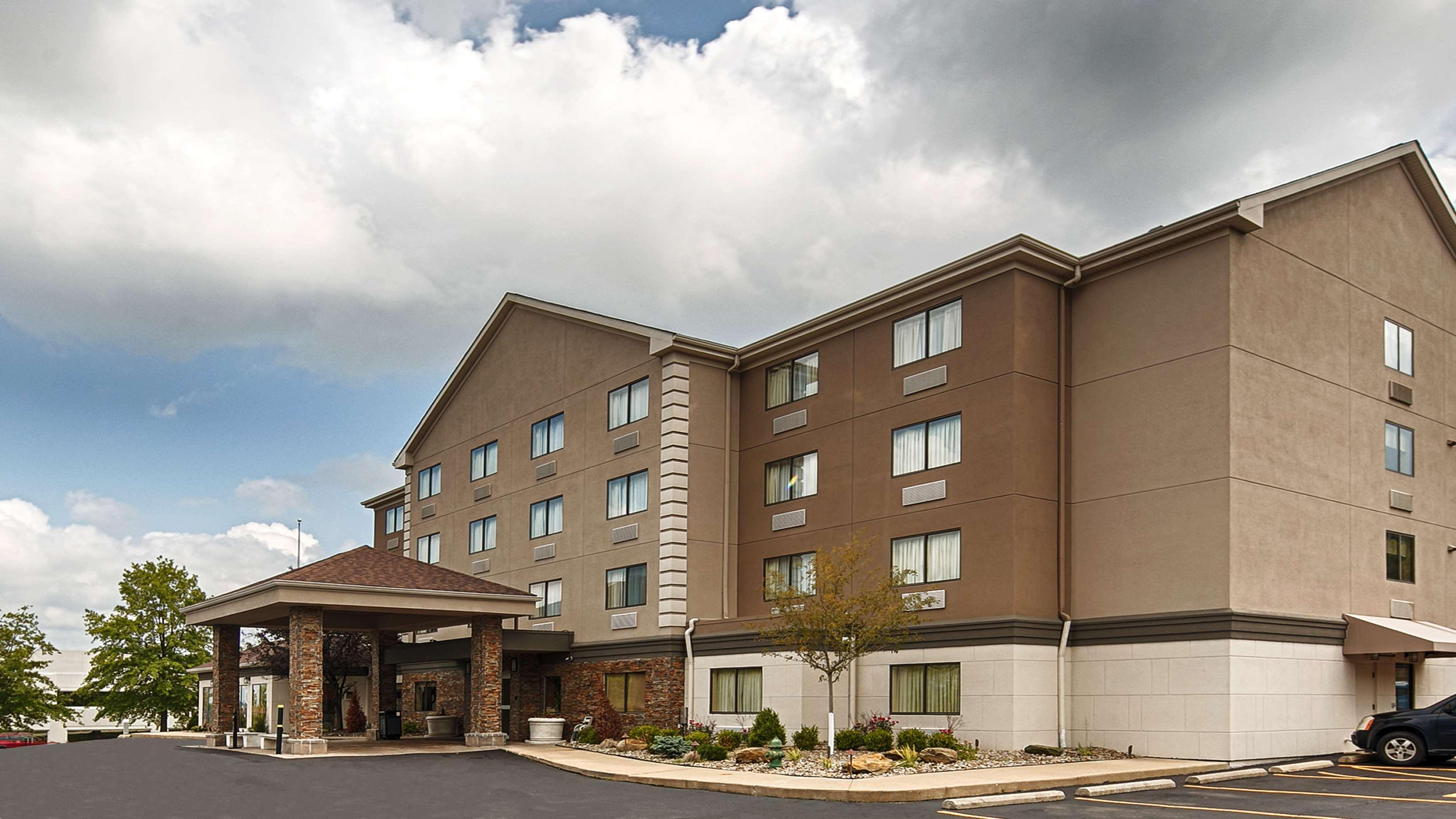Comfort Inn & Suites Copley Akron Екстериор снимка