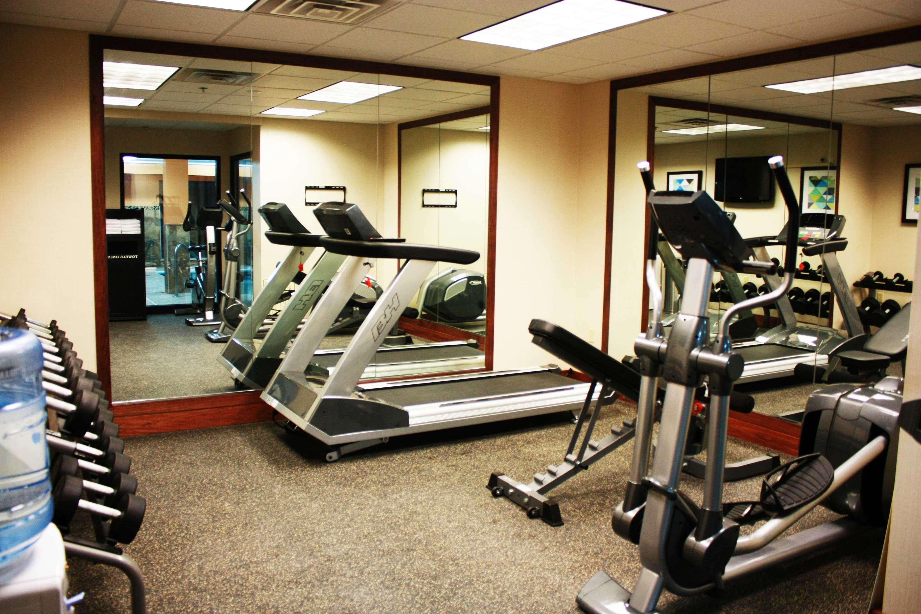 Comfort Inn & Suites Copley Akron Съоръжения снимка