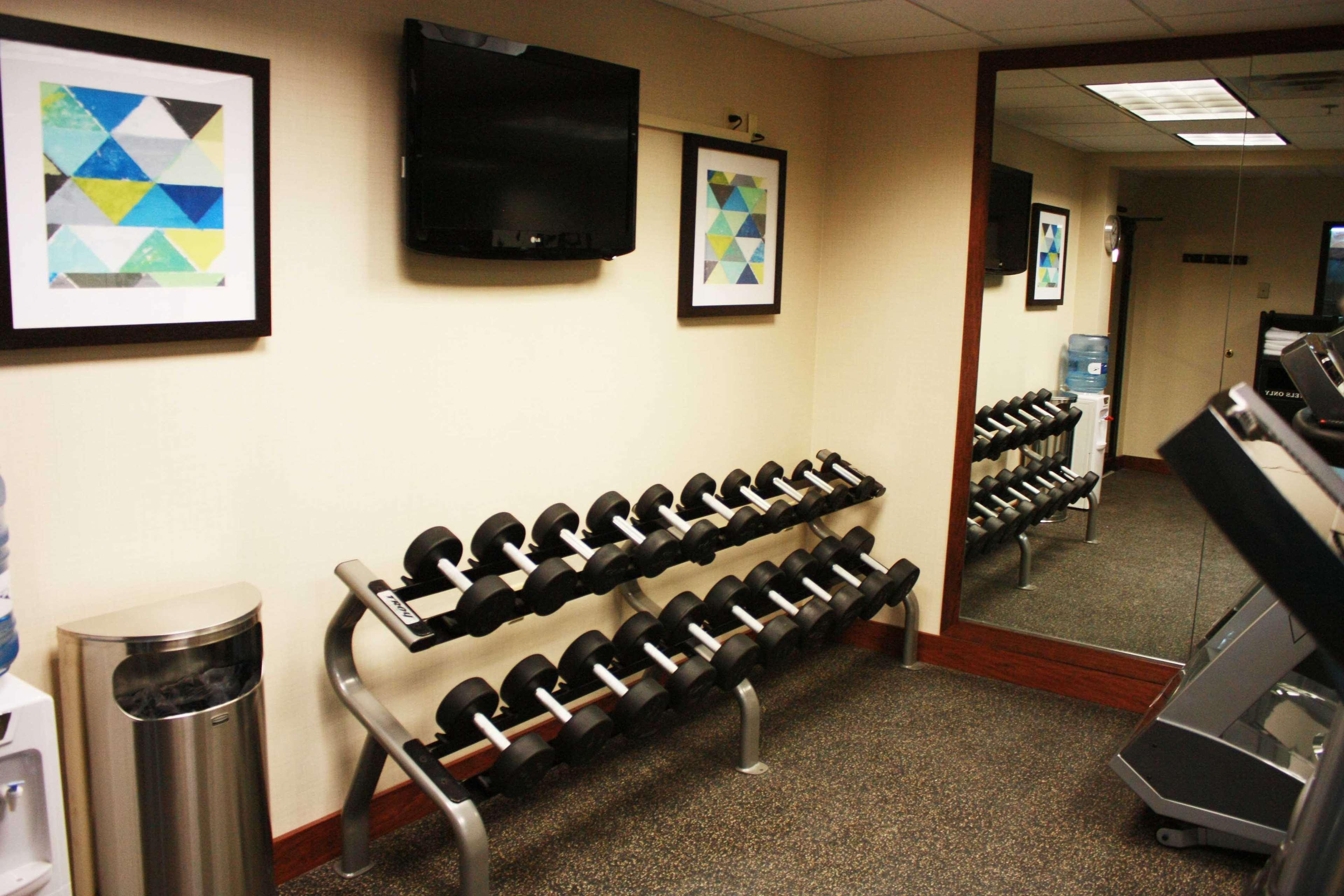 Comfort Inn & Suites Copley Akron Екстериор снимка