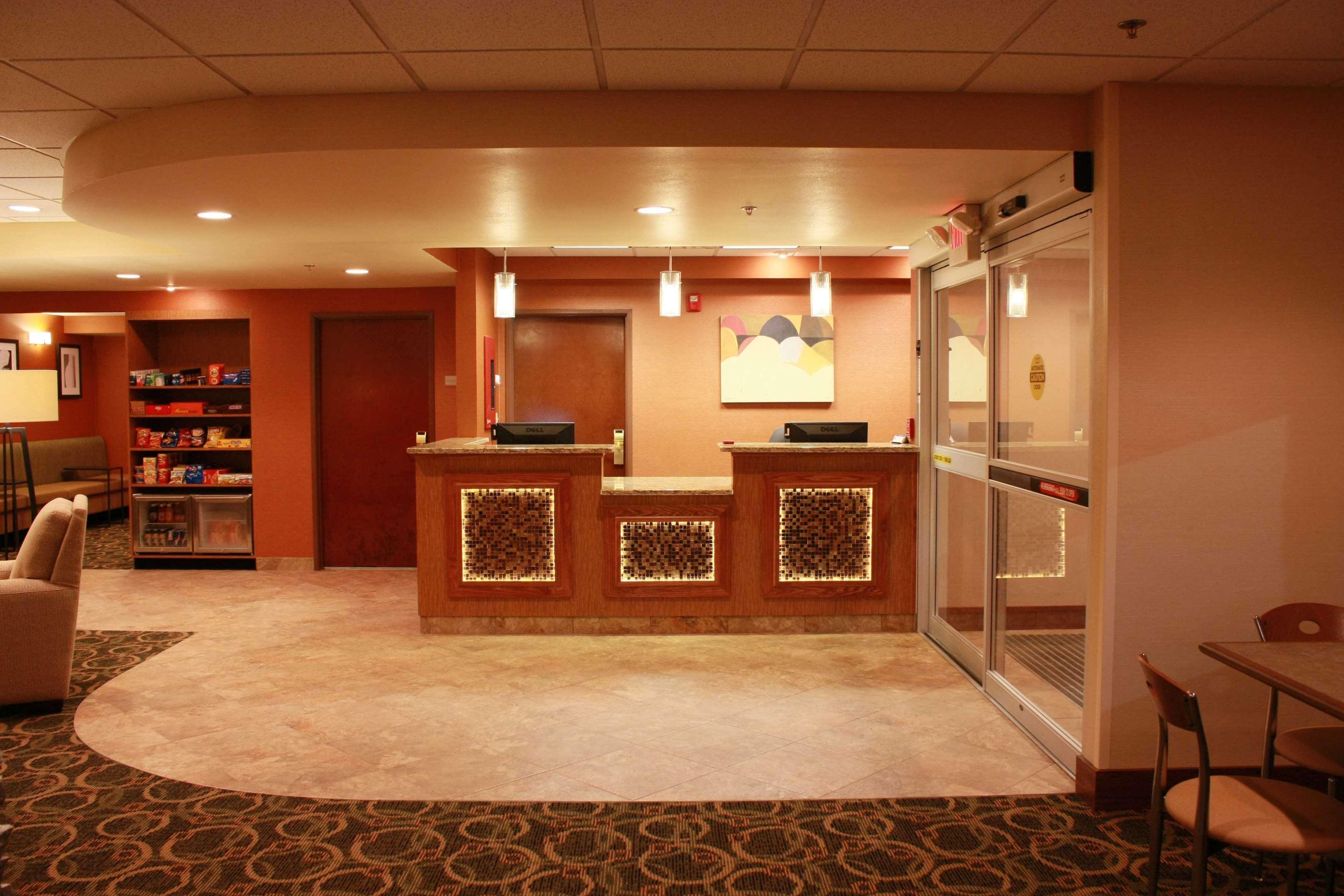 Comfort Inn & Suites Copley Akron Екстериор снимка
