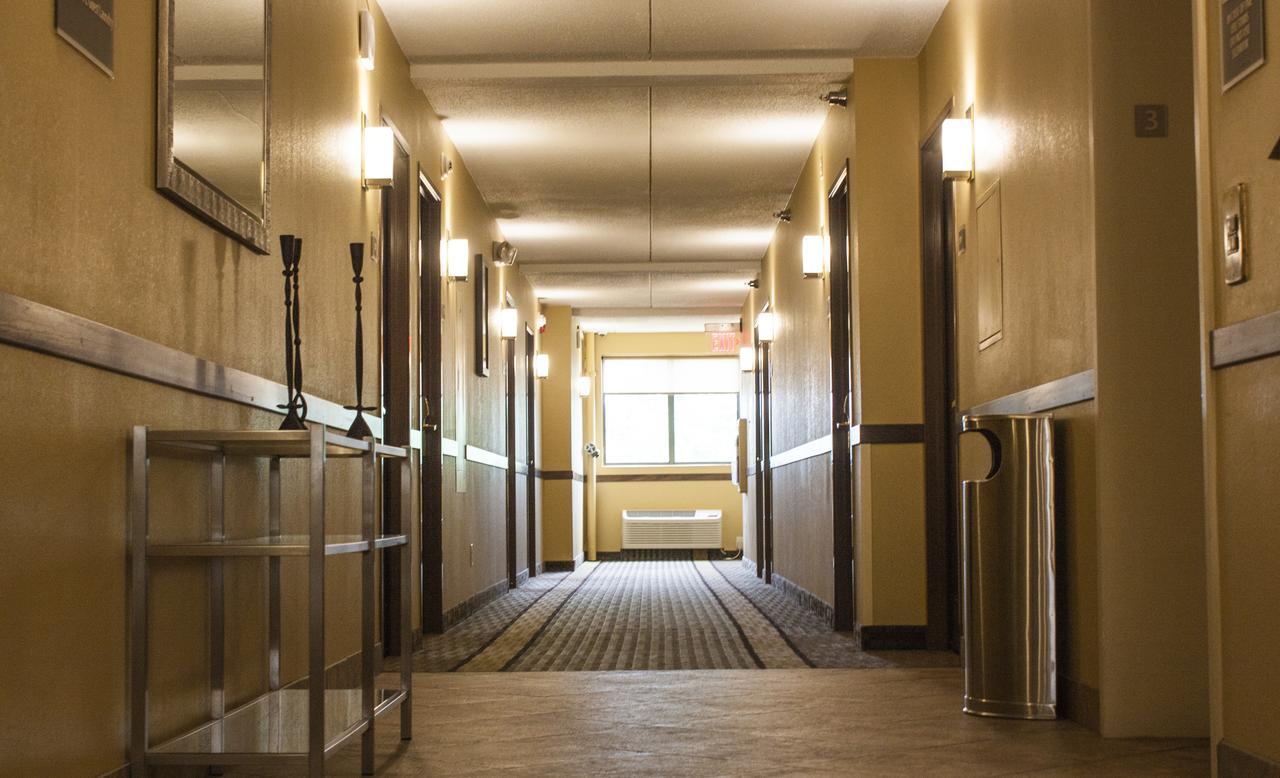 Comfort Inn & Suites Copley Akron Екстериор снимка